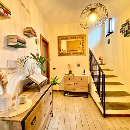 La Casa Del Poeta デルヴィオ
