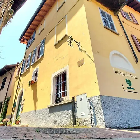 ベッド・アンド・ブレックファスト La Casa Del Poeta