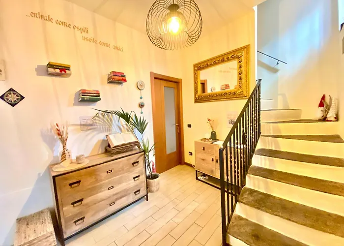 La Casa Del Poeta 3*