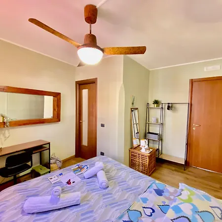 La Casa Del Poeta Bed and Breakfast
