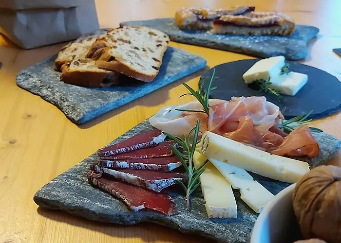 La Casa Del Poeta 3*