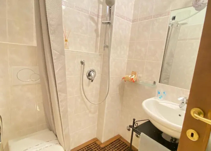 Oda ve Kahvaltı La Casa Del Poeta 3*